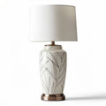 Lampada da tavolo in ceramica bianca con motivo fogliare altezza 40cm diametro 20cm base in metallo bronzato